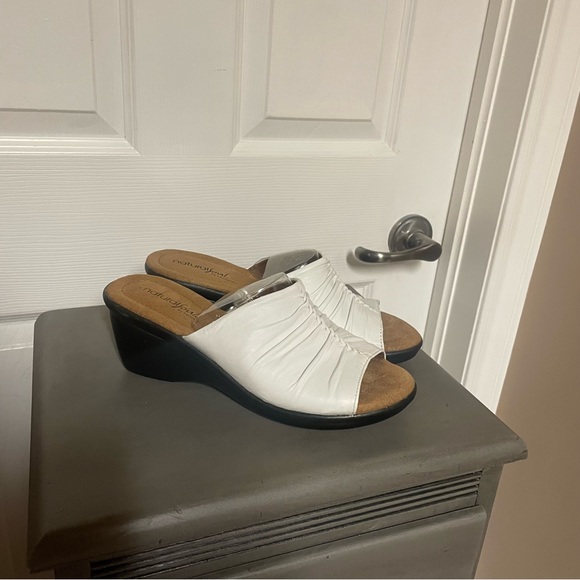 Women sandals - Picture 1 of 8